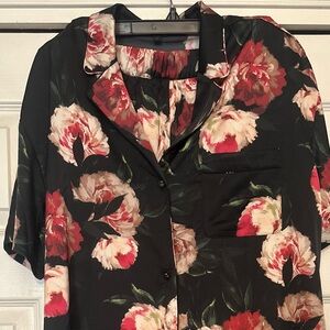 Express NWOT Satin Pajamas Sz. Large. Rose Print, Full Length Bottoms